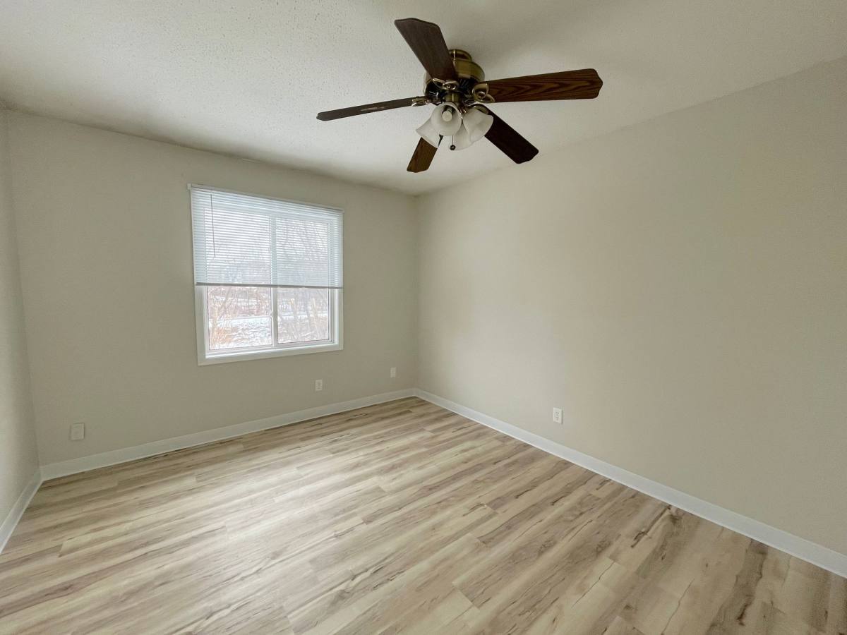 Apartment for rent at 1600 NW Pine Rd, Ankeny, IA 50023