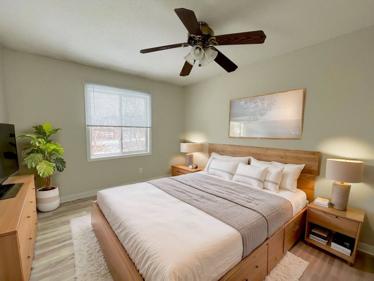 Apartment for rent at 1600 NW Pine Rd, Ankeny, IA 50023