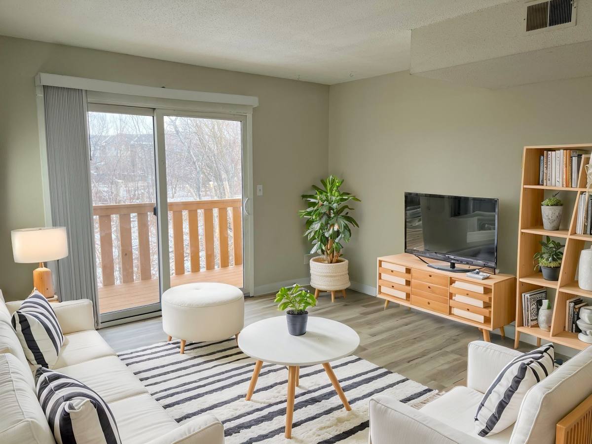 Apartment for rent at 1600 NW Pine Rd, Ankeny, IA 50023