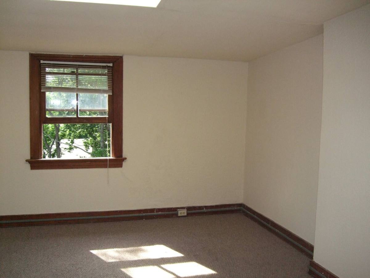 Apartment for rent at 3255 Bishop St, Cincinnati, OH 45220