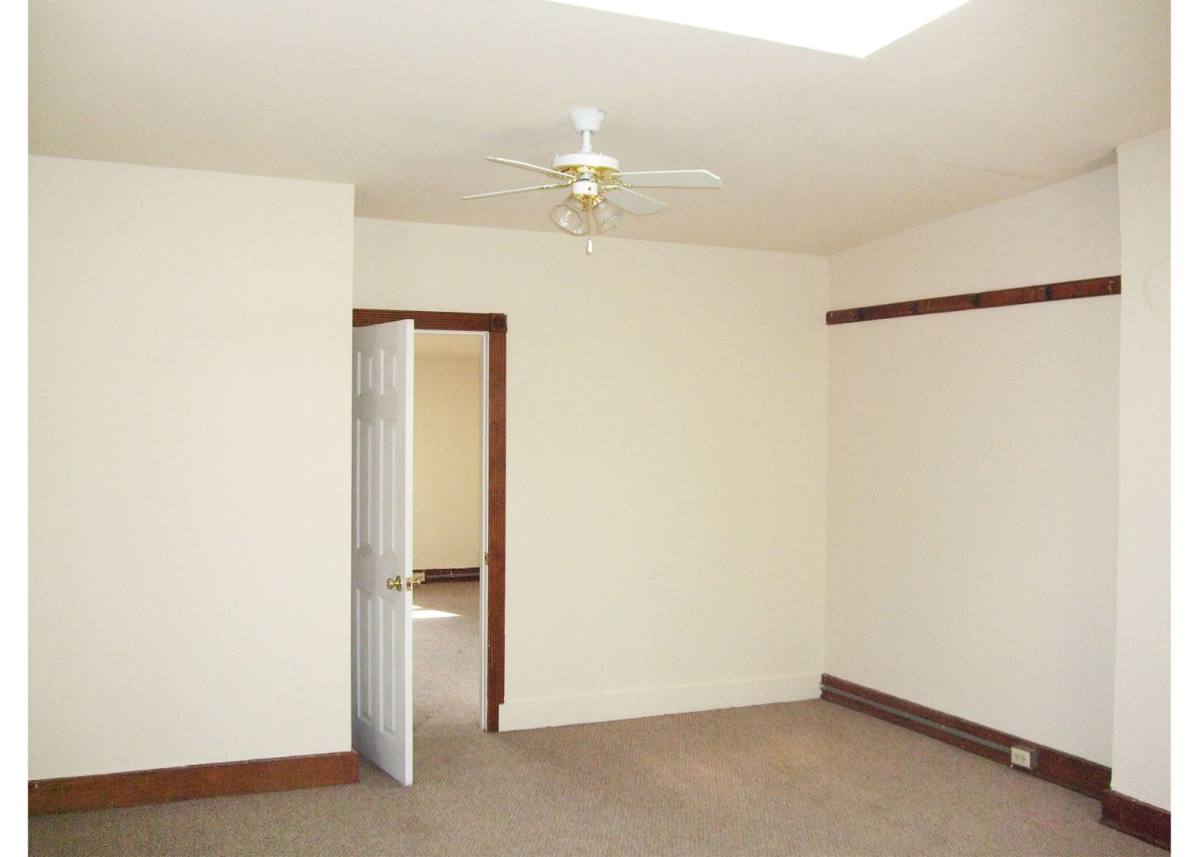 Apartment for rent at 3255 Bishop St, Cincinnati, OH 45220