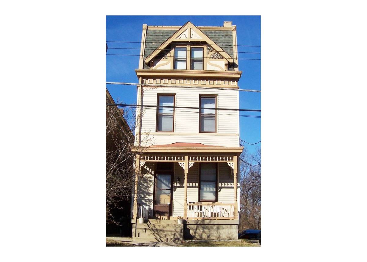 Apartment for rent at 3255 Bishop St, Cincinnati, OH 45220