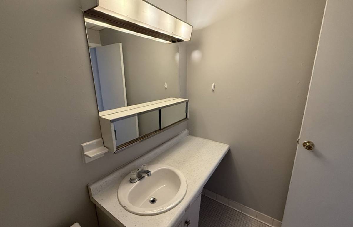 Apartment for rent at 2065 Clifton Ave, Cincinnati, OH 45219