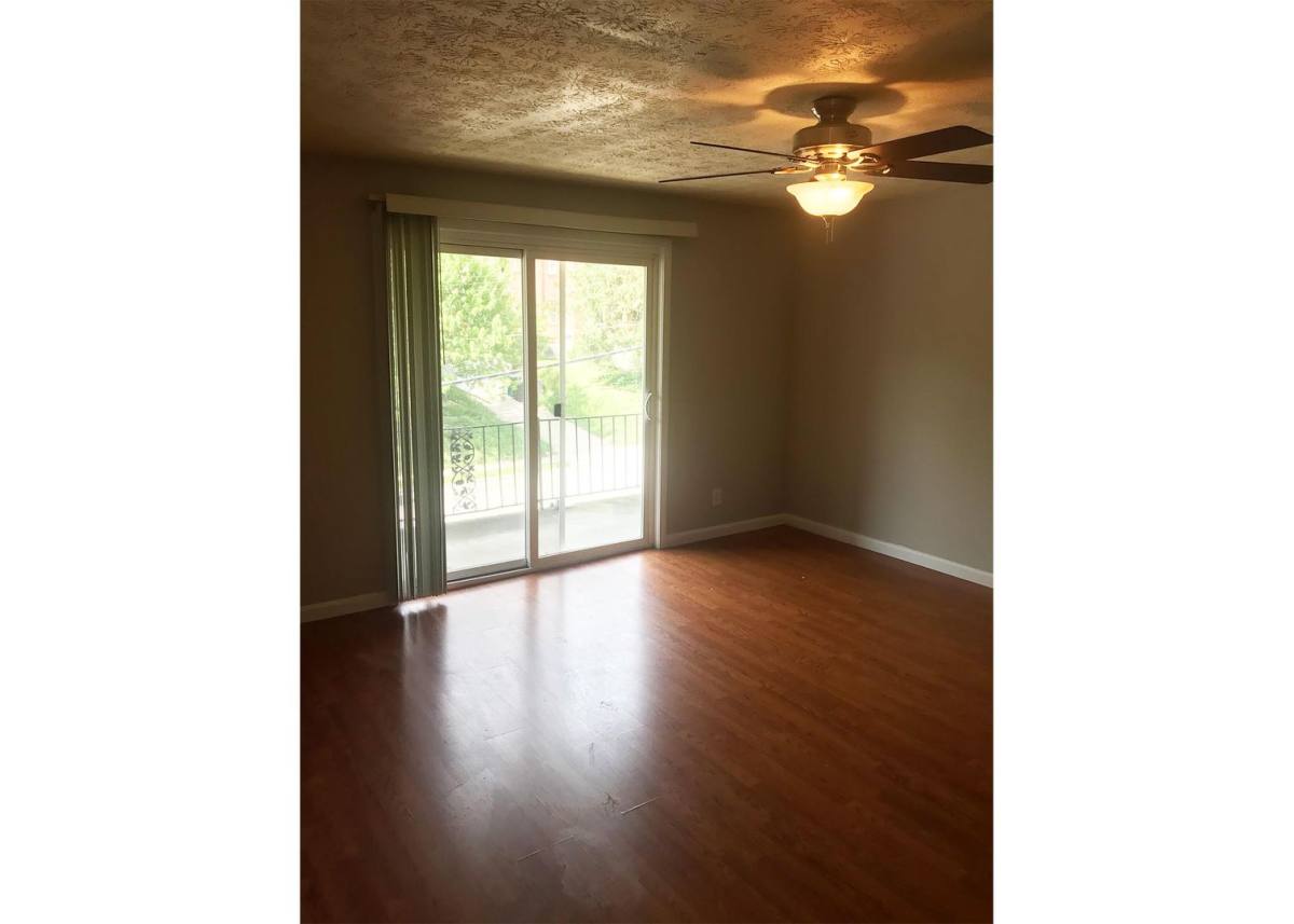 Apartment for rent at 525 Lowell Ave, Cincinnati, OH 45220