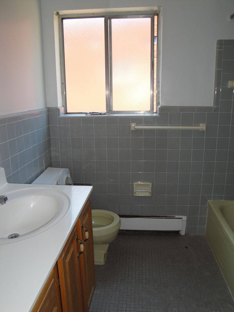 Apartment for rent at 539 Lowell Ave, Cincinnati, OH 45220