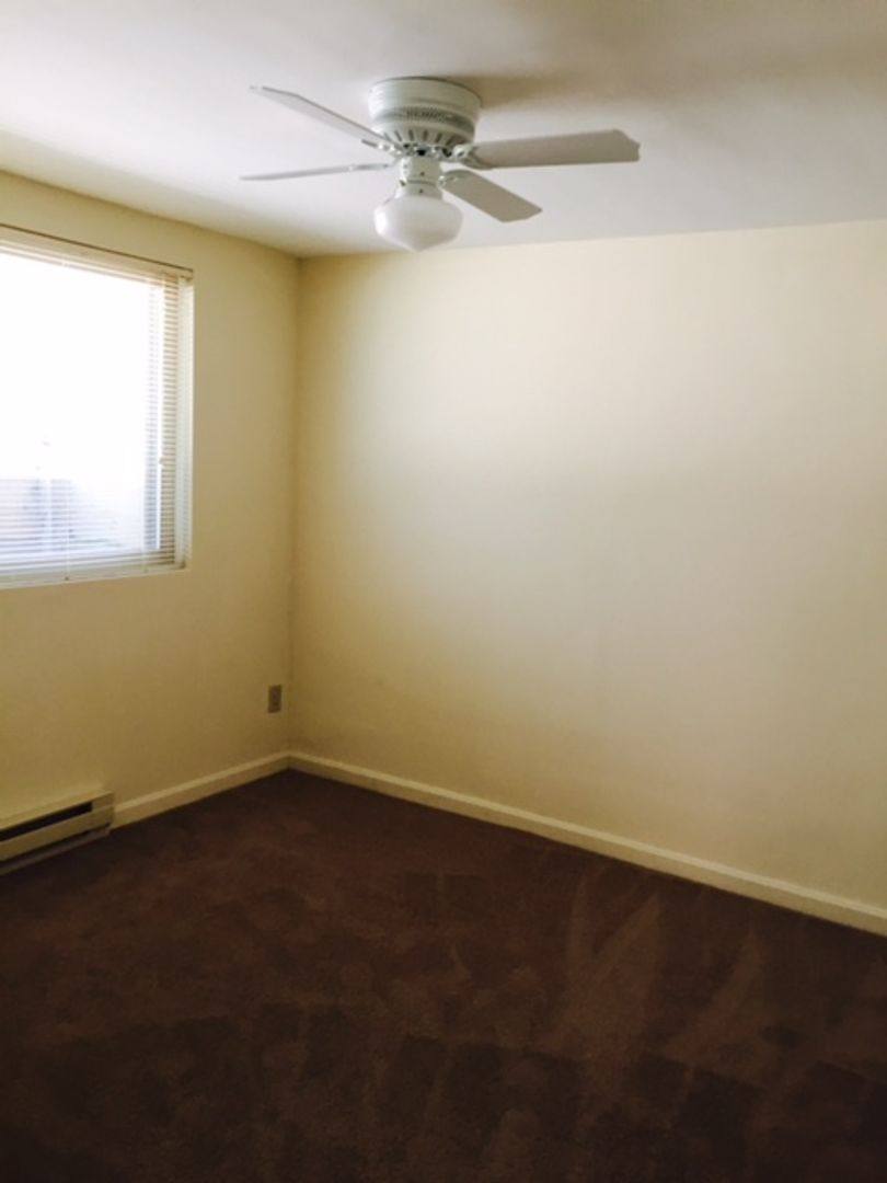 Apartment for rent at 558 Lowell Ave, Cincinnati, OH 45220
