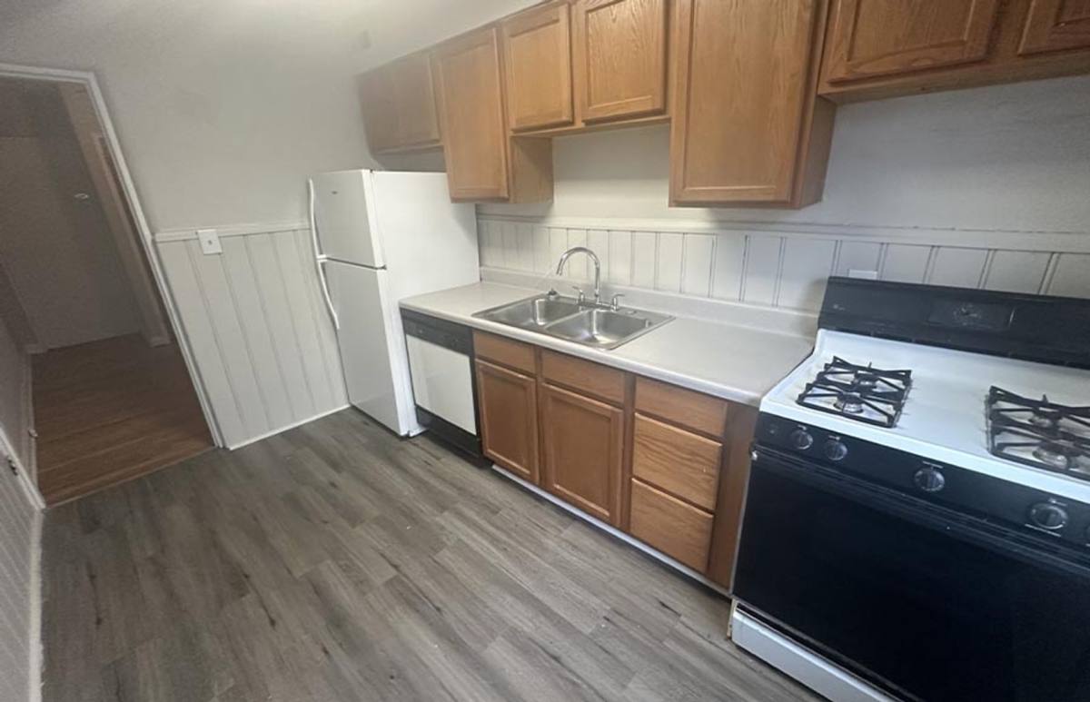 Apartment for rent at 596 Lowell Ave, Cincinnati, OH 45220