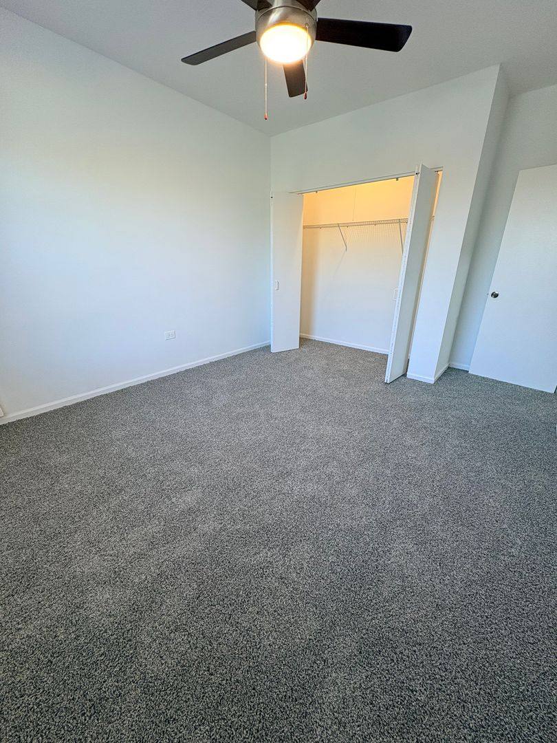 Apartment for rent at 5000 W Madison St, Chicago, IL 60644