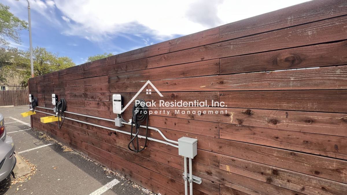 Apartment for rent at 3833 Marconi Ave, Sacramento, CA 95821