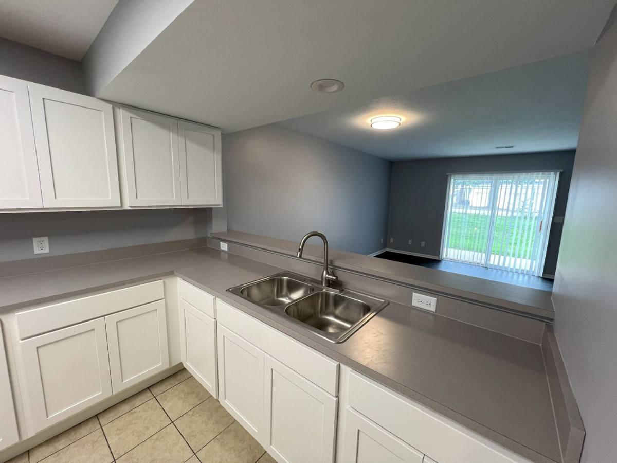 Apartment for rent at 2906 -2948 Feiger Lane, Traverse City, MI 49684