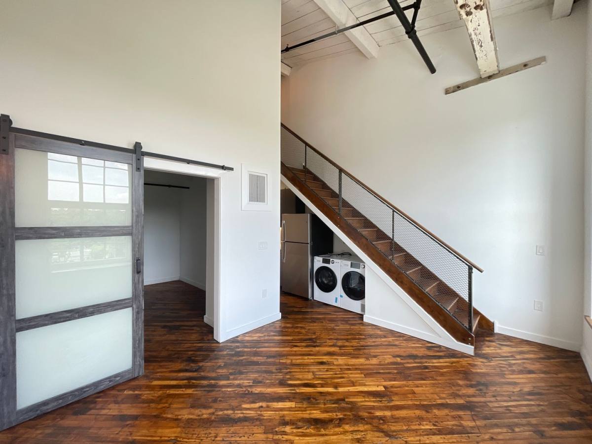 Apartment for rent at 500 E Broadway, Clifton Heights, PA 19018