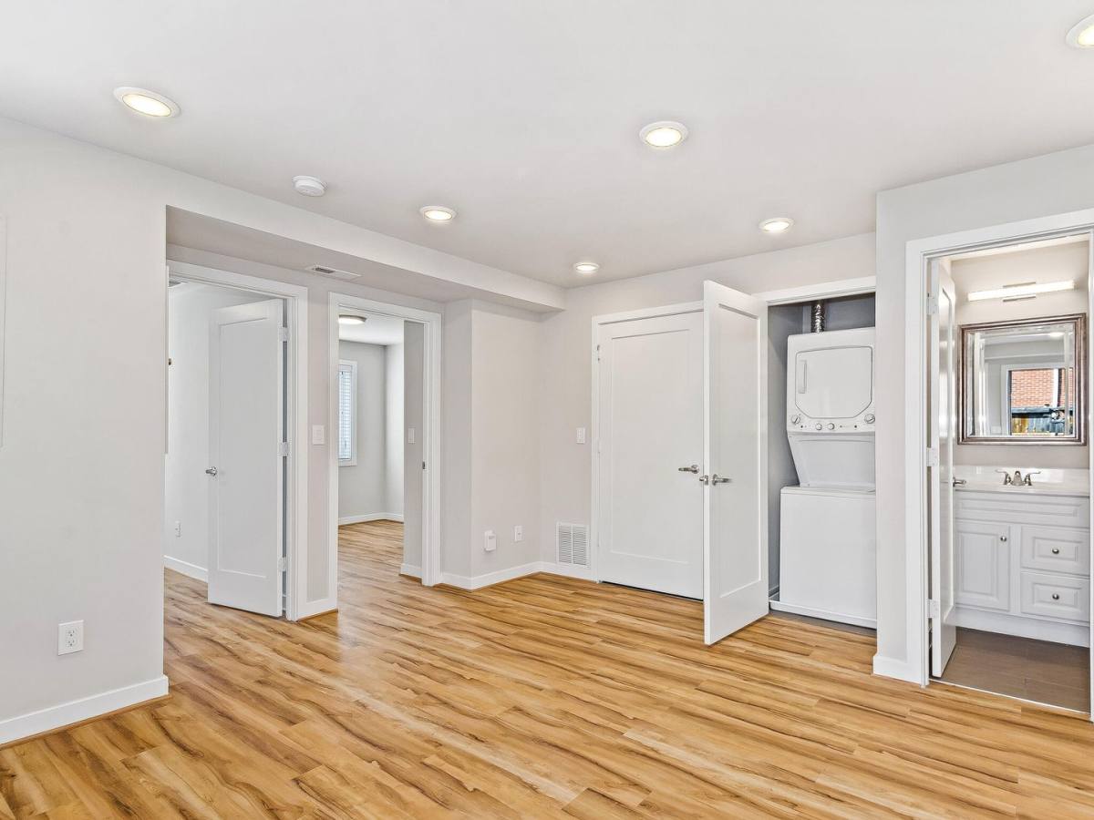 Condo for rent at 535 16th St NE, Washington, DC 20002