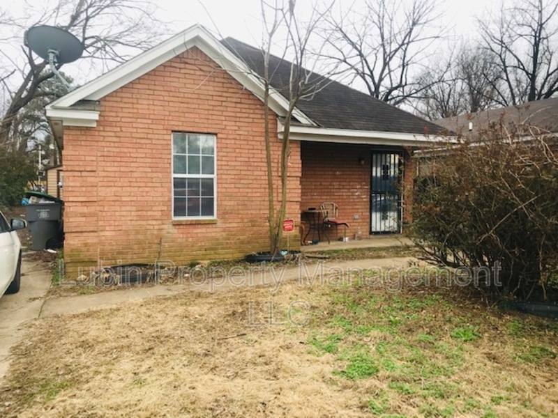 House for rent at 2135 Howell Ave, Memphis, TN 38108