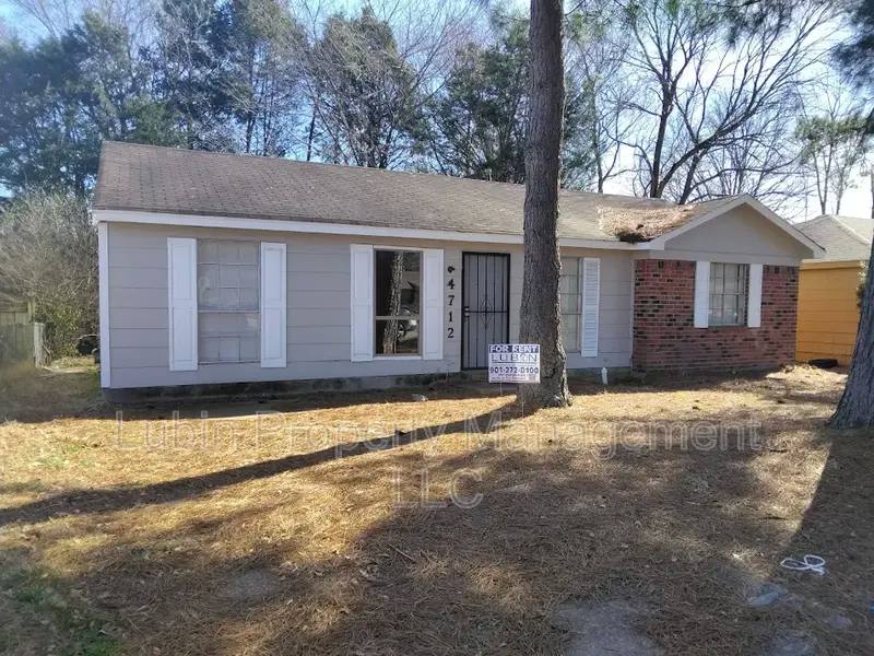 House for rent at 4712 Royal Ridge Dr, Memphis, TN 38128