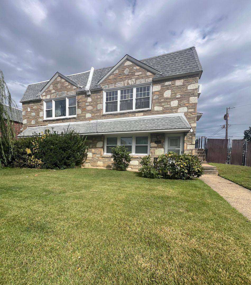 Apartment for rent at 1635 Griffith St, Philadelphia, PA 19111