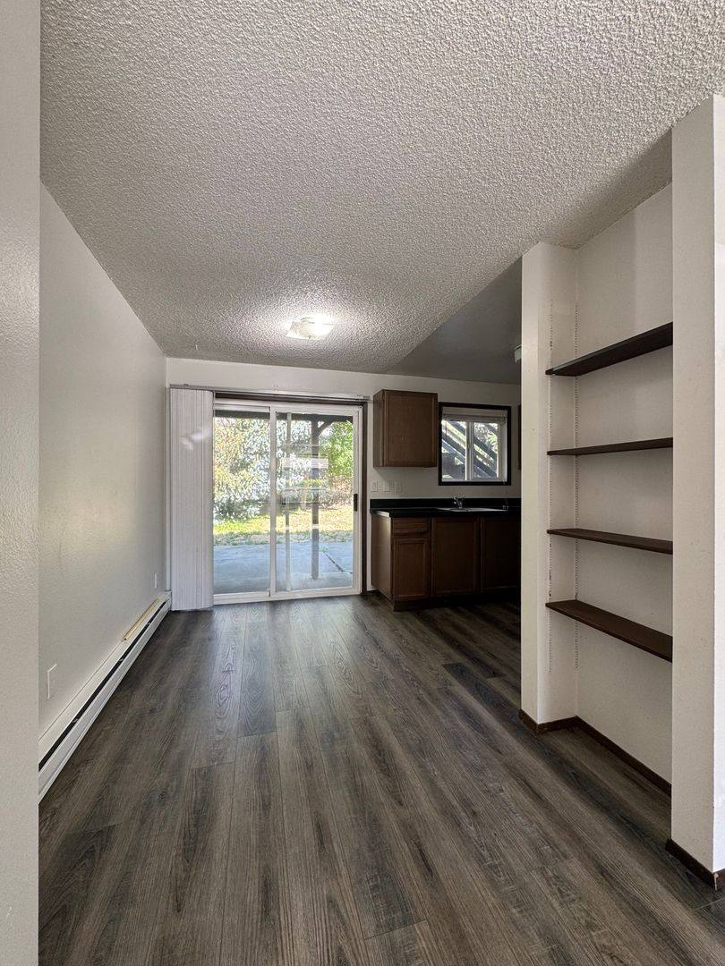 Apartment for rent at 1204 N B St, Ellensburg, WA 98926