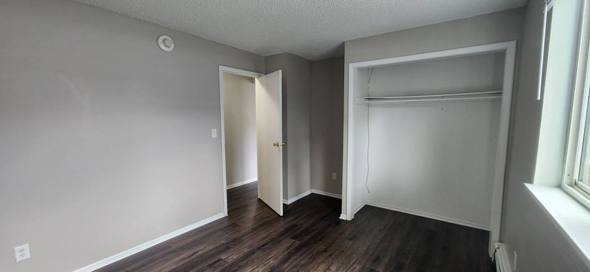 Apartment for rent at 3700 Martin Luther King Jr Parkway, Des Moines, IA 50310