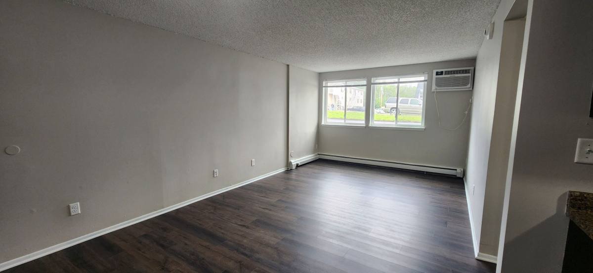 Apartment for rent at 3700 Martin Luther King Jr Parkway, Des Moines, IA 50310