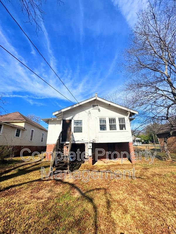 House for rent at 1313 4th Terrace W, Birmingham, AL 35208