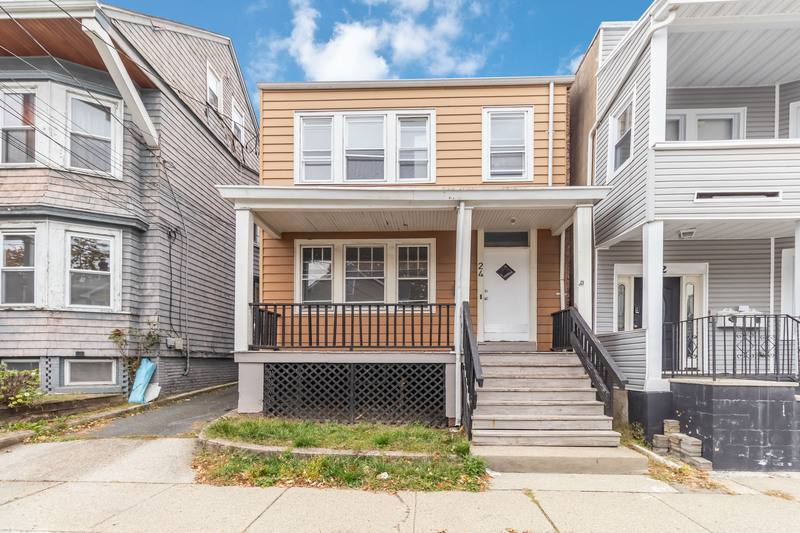 Apartment for rent at 24 Wheeler St #2, Montclair, NJ 07042