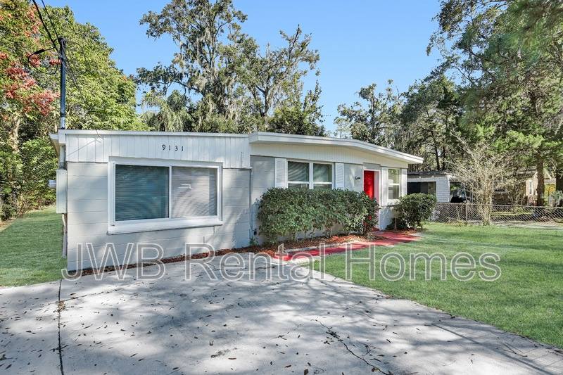 House for rent at 9131 12th Ave, Jacksonville, FL 32208