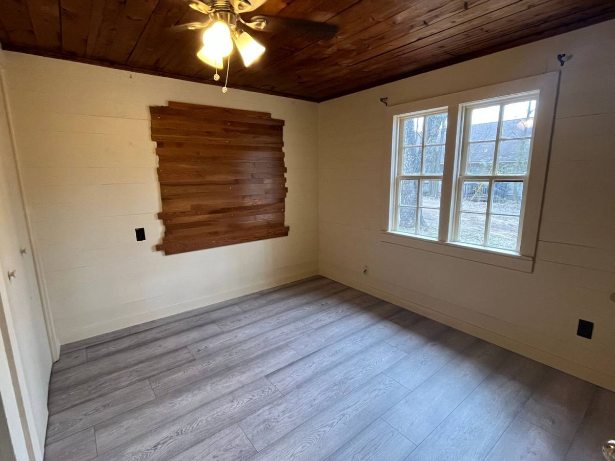 House for rent at 302 S Elizabeth St, Dover, AR 72837
