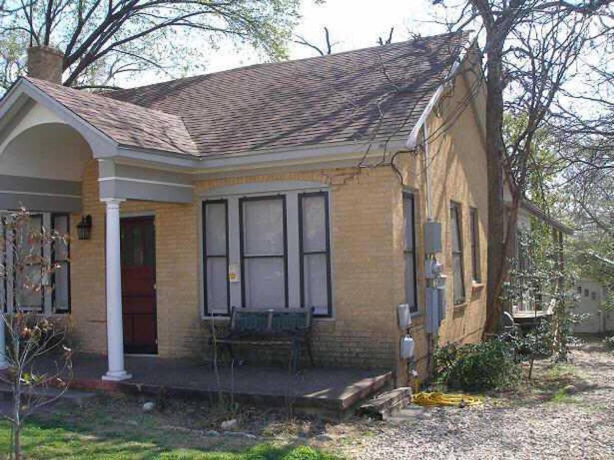 Apartment for rent at 317 W 35th St, Austin, TX 78705
