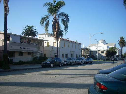 Apartment for rent at 553 Cedar Ave, Long Beach, CA 90802