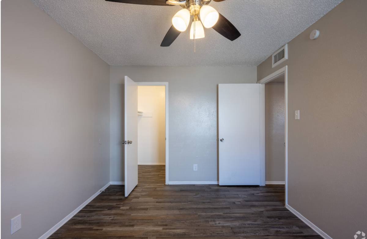 Apartment for rent at 1300 E Dallas St, Mansfield, TX 76063