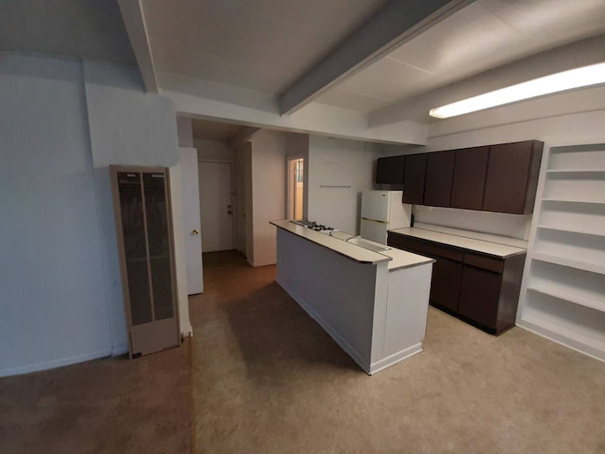 Apartment for rent at 915 Ashland Rd, Columbia, MO 65201