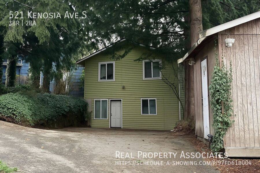 House for rent at 521 Kenosia Ave S, Kent, WA 98030