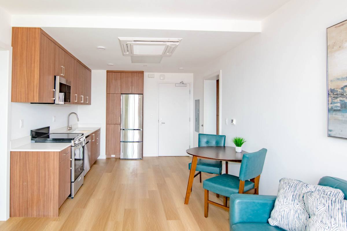 Apartment for rent at 2853 W Blvd #303, Los Angeles, CA 90016