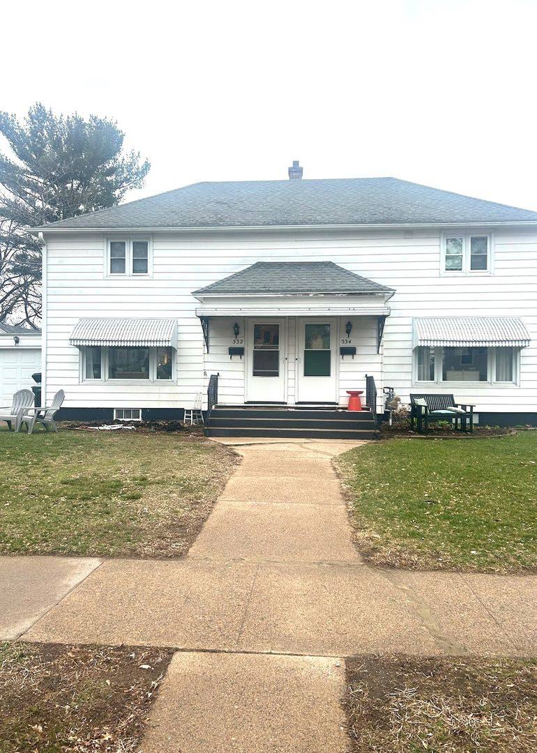 Apartment for rent at 532 Gilbert Ave, Eau Claire, WI 54701