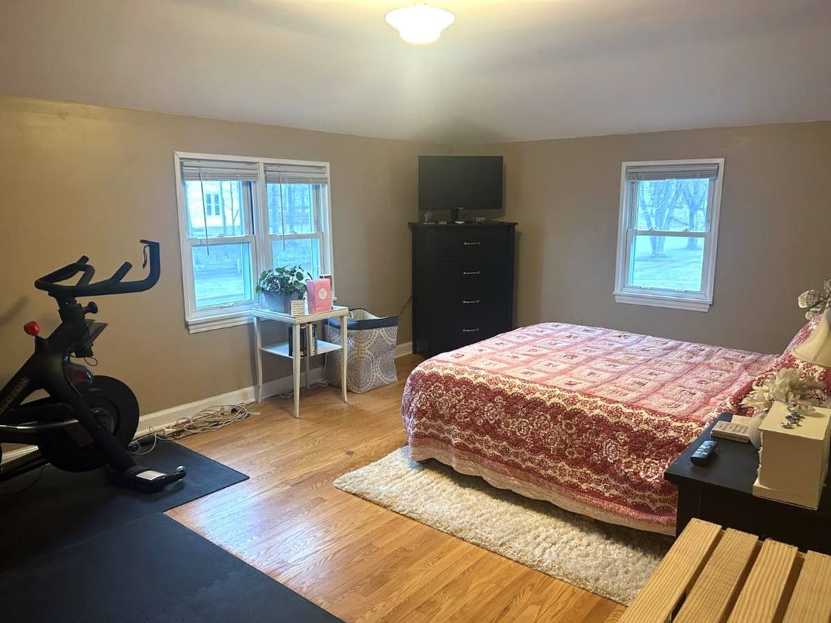 Apartment for rent at 532 Gilbert Ave, Eau Claire, WI 54701