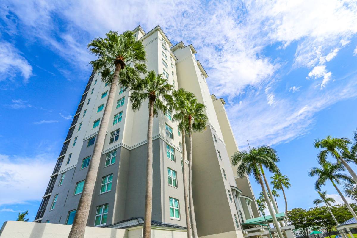 Condo for rent at 430 Cove Tower Dr, Naples, FL 34110