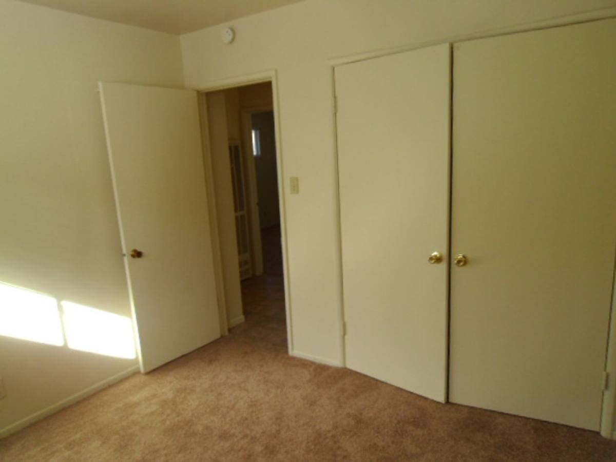 Apartment for rent at 111, 117, 119 W Locust, Lompoc, CA 93436