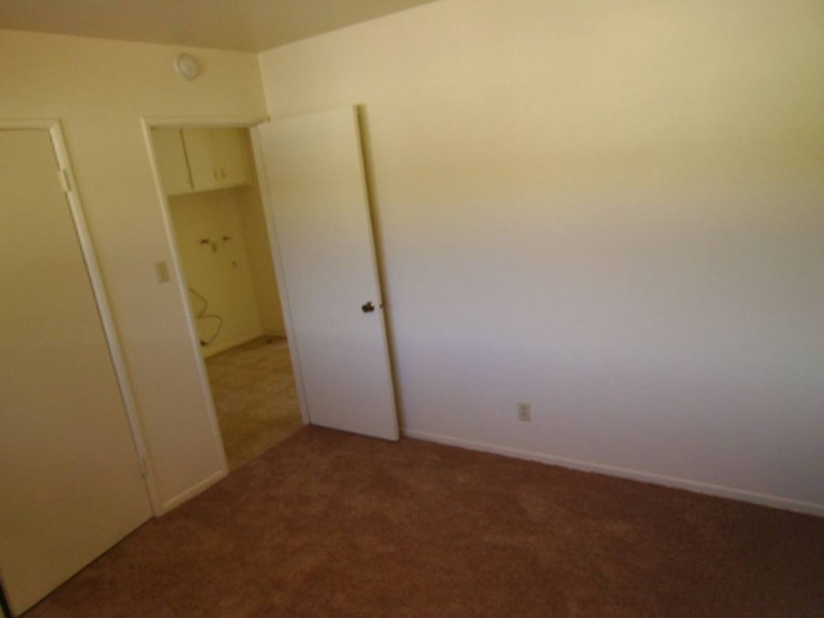 Apartment for rent at 111, 117, 119 W Locust, Lompoc, CA 93436