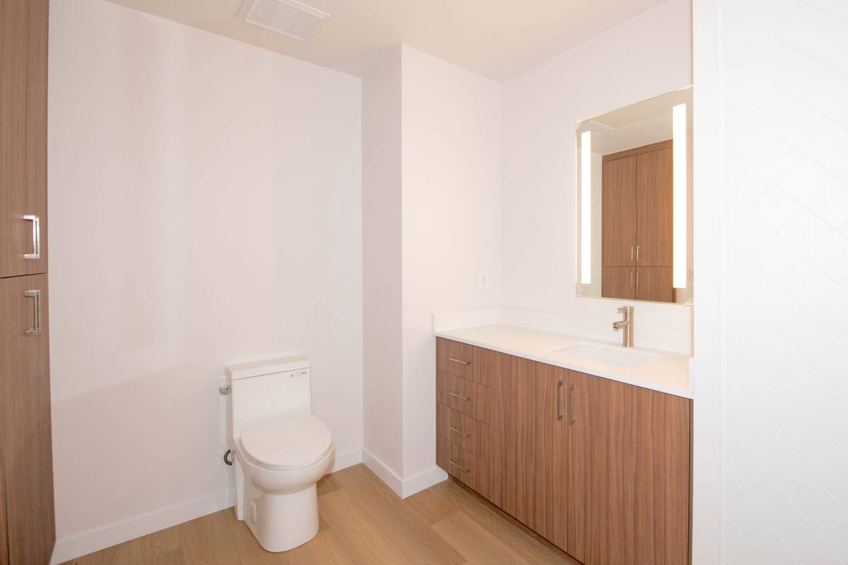 Apartment for rent at 2853 W Blvd #601, Los Angeles, CA 90016