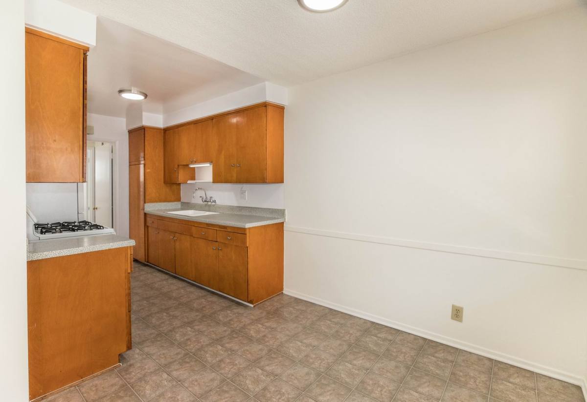 Condo for rent at 808 6th St #6, Santa Monica, CA 90403