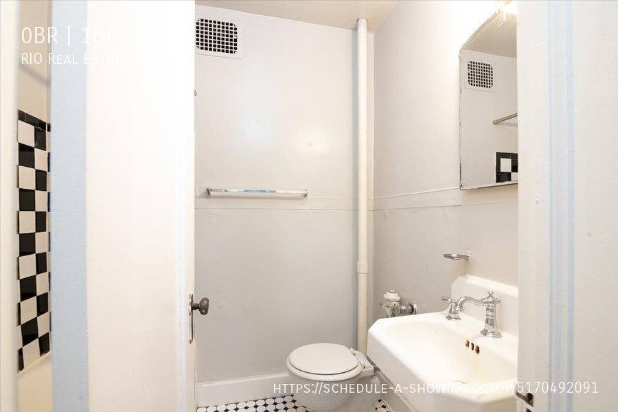 Apartment for rent at 1563 N Washington St #210, Denver, CO 80203