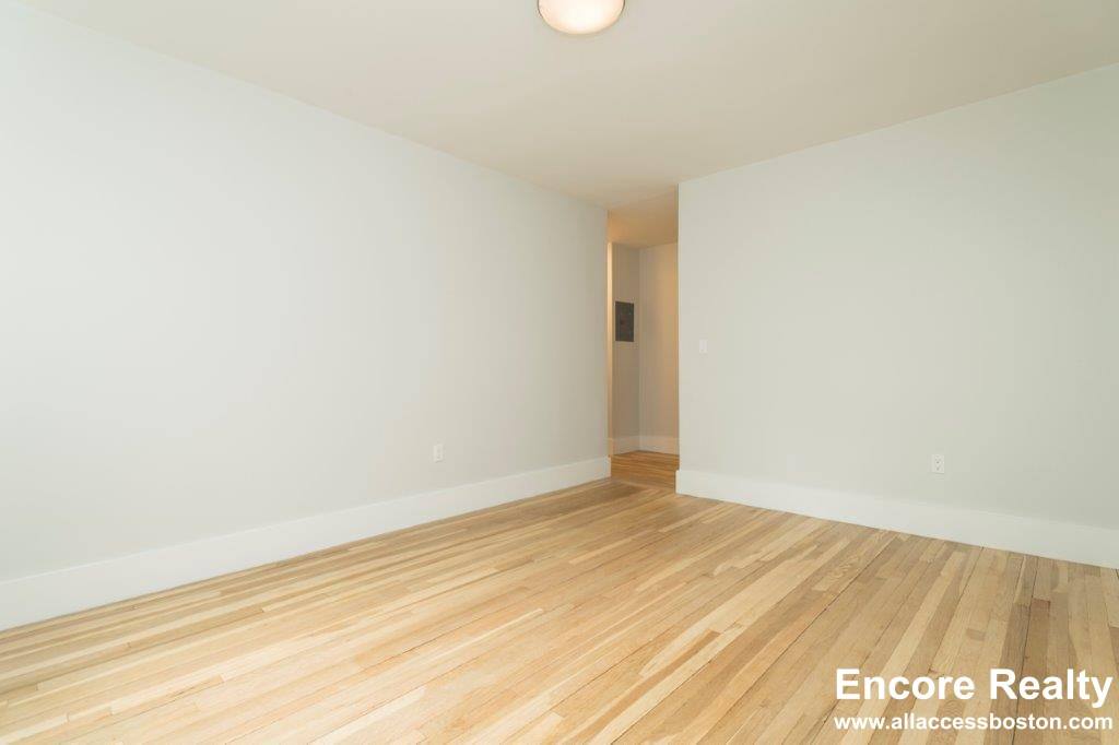 Apartment for rent at 286 Chestnut Hill Ave #10, Brighton, MA 02135