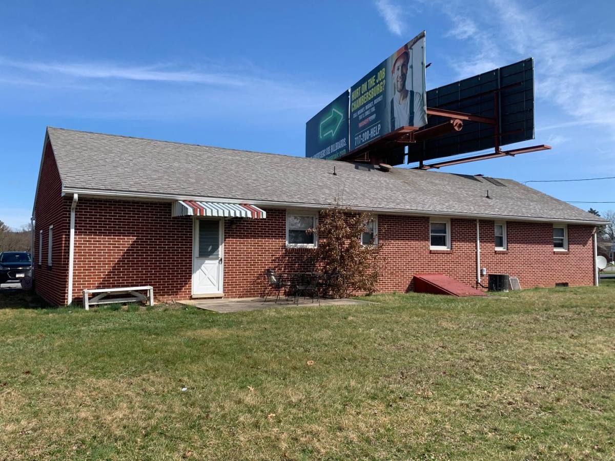 House for rent at 4136 Lincoln Way E, Fayetteville, PA 17222