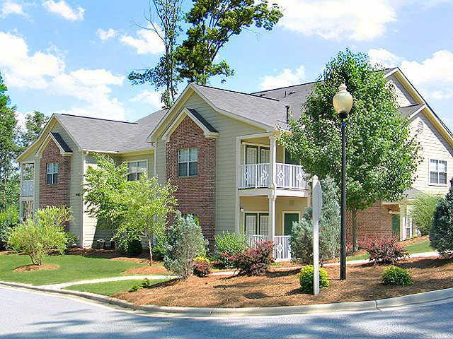 Apartment for rent at 4480 Platinum Dr, Greensboro, NC 27409