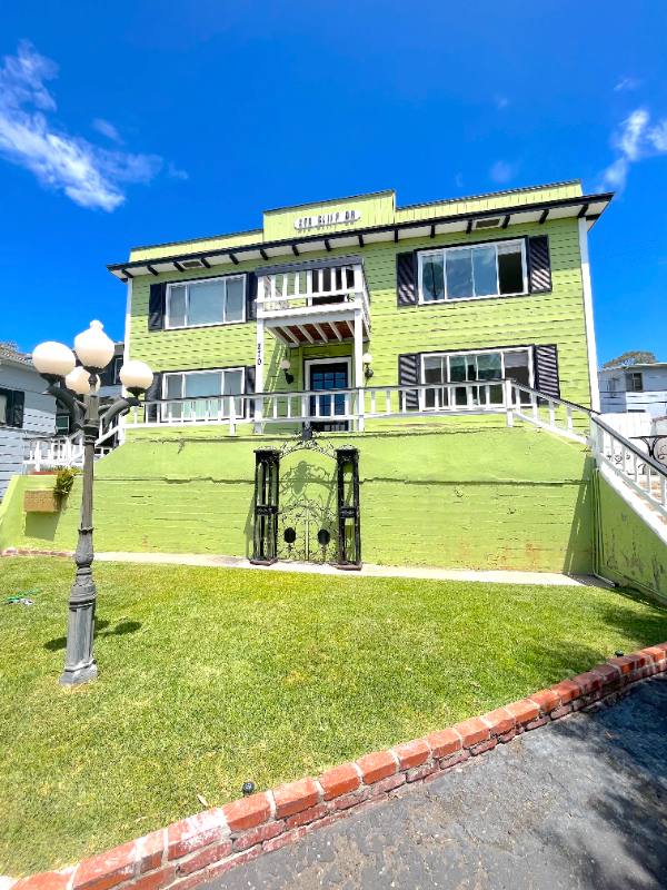 Apartment for rent at 270 Cliff Dr #9, Laguna Beach, CA 92652