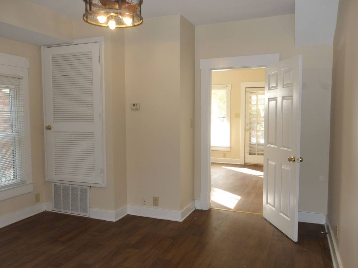 Apartment for rent at 629 W Ormsby, Louisville, KY 40203