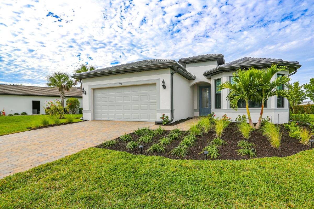 House for rent at 1937 Yellowfin Circle, Naples, FL 34114