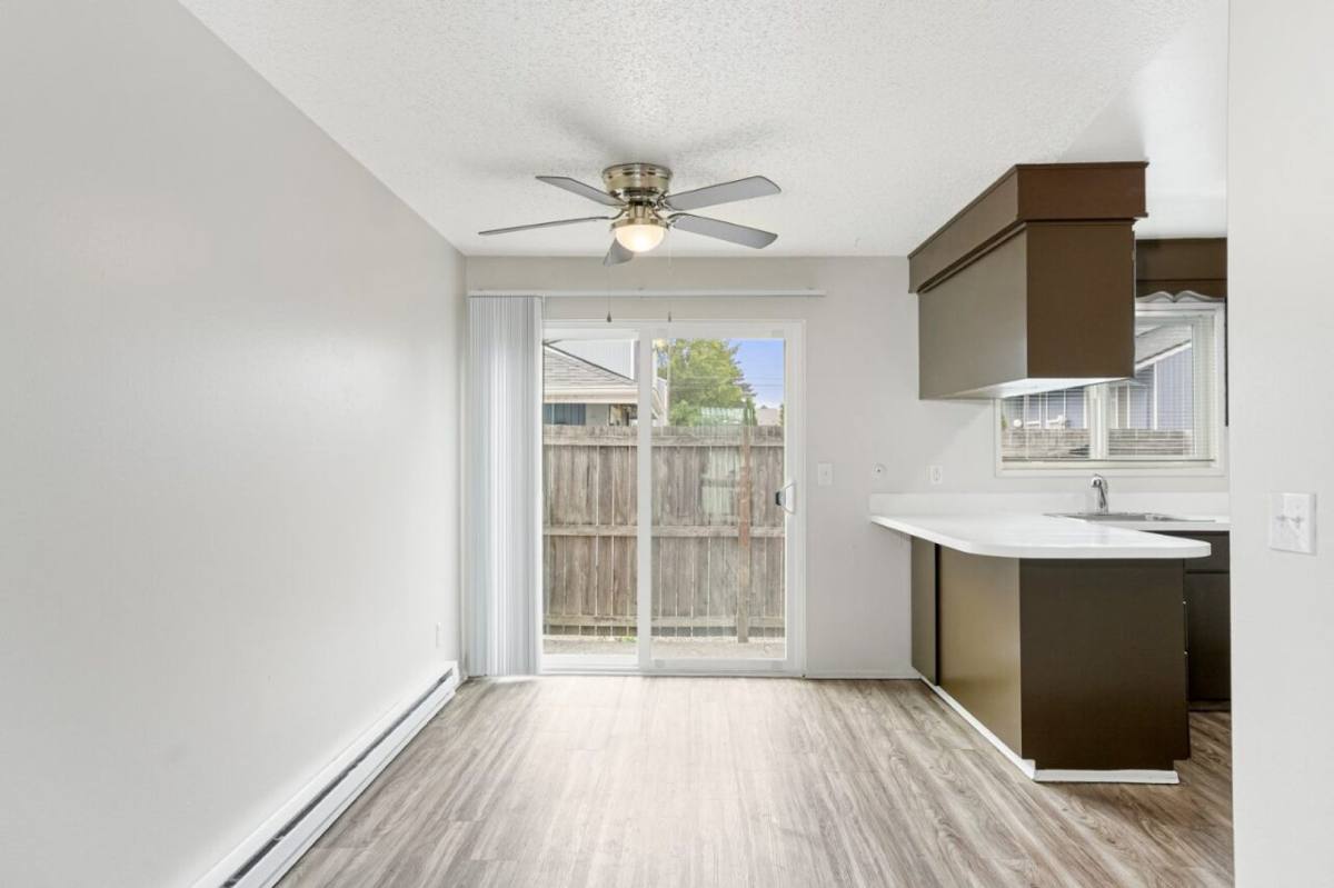 Apartment for rent at 750 E St, Lebanon, OR 97355