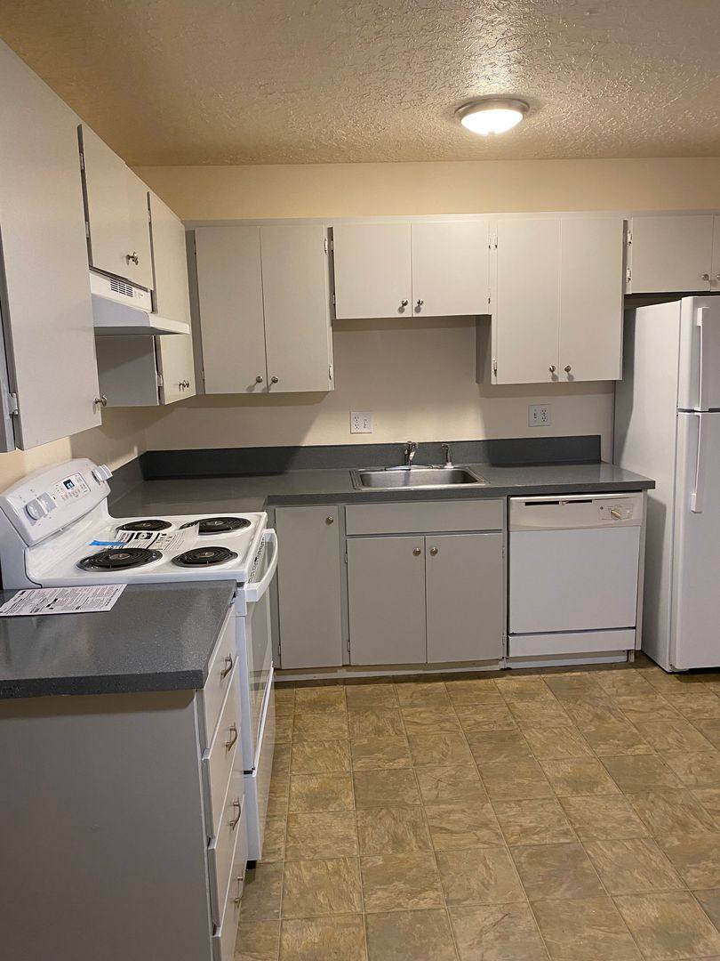 Apartment for rent at 1038 NE 21st St, Hillsboro, OR 97124