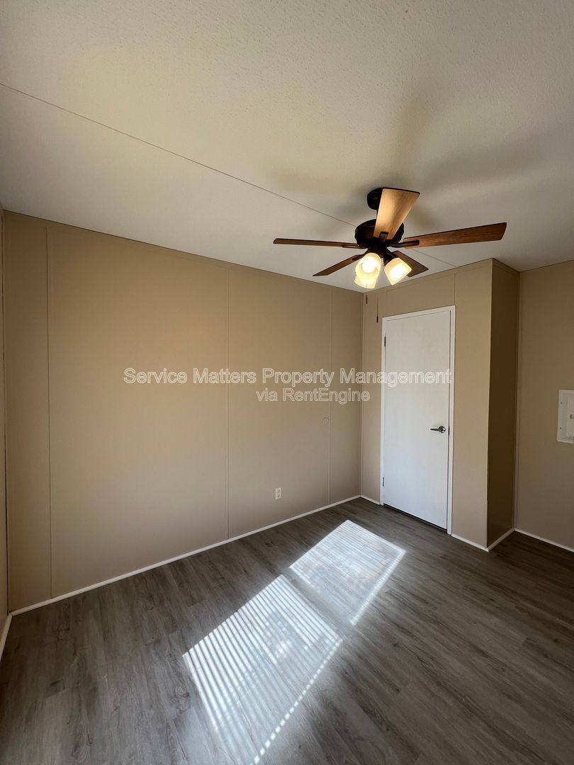 House for rent at 4825 Douglas Dr, Milton, FL 32583