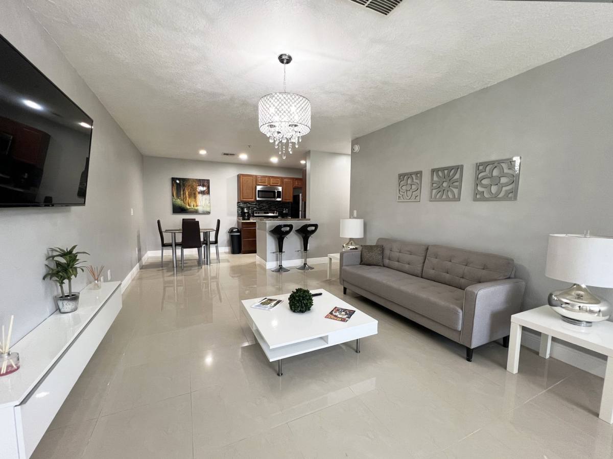 Apartment for rent at 4324 S Kirkman Rd, Orlando, FL 32811